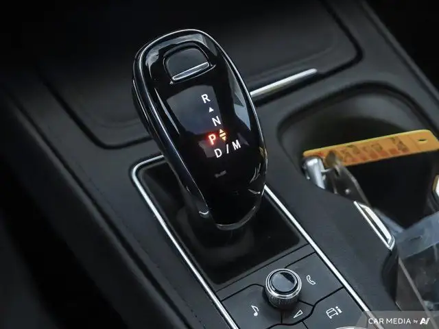 2024 Cadillac XT4 AWD | Sport | Dual Panel Sunroof in Cars & Trucks in Oshawa / Durham Region - Image 16