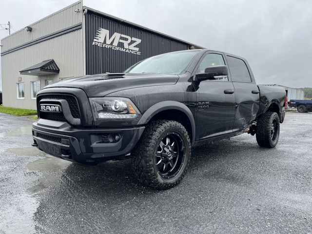 2020 Ram 1500 Classic Warlock Crew Cab V6 4x4 33'' Duratrac Mags in Cars & Trucks in St-Georges-de-Beauce - Image 3