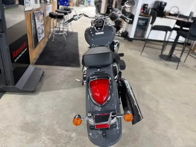 2023 Suzuki Boulevard C50 - Solid Iron Gray in Street, Cruisers & Choppers in Markham / York Region - Image 8