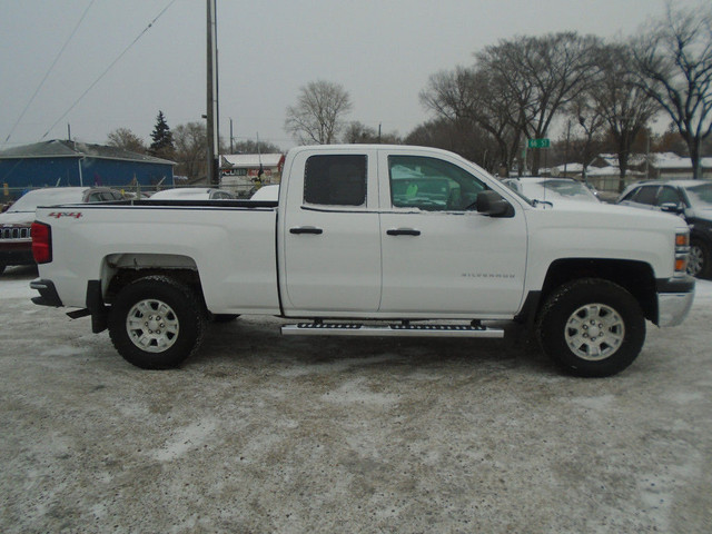 2014 Chevrolet Silverado 1500 4WD Double Cab-V6-FINANCING AVAILA in Cars & Trucks in Edmonton - Image 3