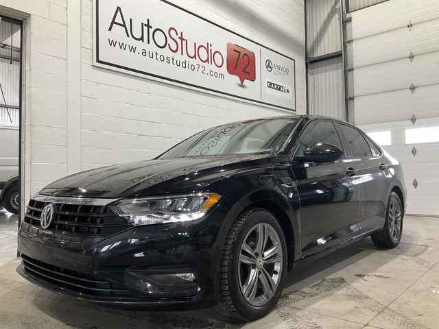 Volkswagen Jetta Highline avec boîte automatique 2019 à vendre in Cars & Trucks in Laval / North Shore