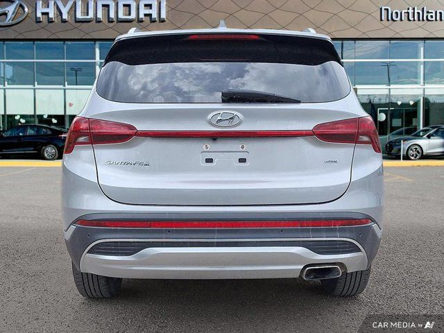 2022 Hyundai Santa Fe Preferred | Remote Start | Heated Seats in Cars & Trucks in Prince George - Image 4