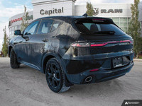 This Dodge Hornet has a powerful EYG 1.3L I-4 Turbo PHEV engine engine powering this Automatic trans... (image 1)