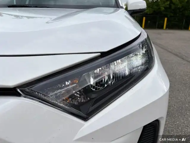 2023 Toyota RAV4 LE in Cars & Trucks in Brantford - Image 12
