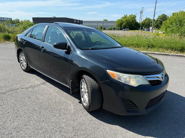 2014 Toyota Camry SUN ROOF / GOOD ON GAS! AS IS SALE in Cars & Trucks in Ottawa - Image 3