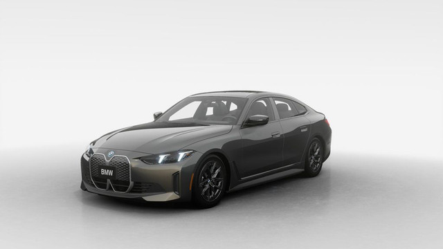 2025 BMW i4 eDrive35 Gran Coupe | Premium | Chargeur flexible in Cars & Trucks in City of Montréal