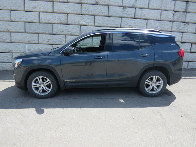 2020 GMC Terrain SLE in Cars & Trucks in Fredericton - Image 3