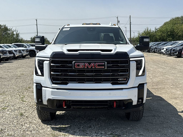 2025 GMC Sierra 3500HD AT4 in Cars & Trucks in Edmonton - Image 2