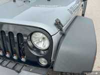 TRANSMISSION: 5-SPEED AUTOMATIC (W5A580) -inc: Tip Start, Hill Descent Control, RADIO: 430 -inc: Rem... (image 6)