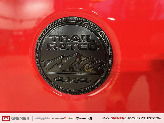 2022 Jeep Wrangler in Cars & Trucks in City of Montréal - Image 4