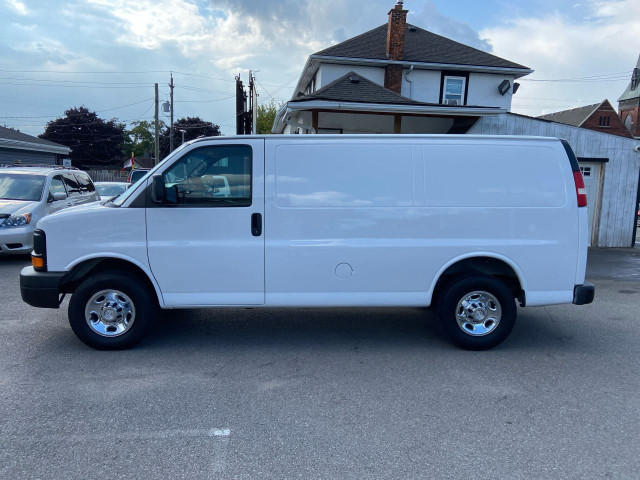 2015 Chevrolet Express 2500 ** A/C, TOW PKG ** in Cars & Trucks in St. Catharines - Image 4