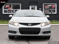 JUST IN! PRICED TO SELL -- CLEAN CARFAX NO ACCIDENTS MANUAL TRANSMISSION SUNROOF | BLUEOOTH | POWER... (image 1)