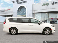 Recent Arrival! 3rd row seats: split-bench, Apple CarPlay/Android Auto, Fully automatic headlights,... (image 6)