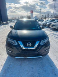 Nissan Rogue version SL 2019 avec 64 150 Km en bonne condition. Vous y trouverez : Sièges chauffant... (image 2)
