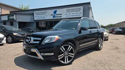 FINANCE FROM 7.9% LOW KM !!! Fully loaded, cold a/c, Navi, Backup Cam, Pano-Roof, Bluetooth, Axillar...