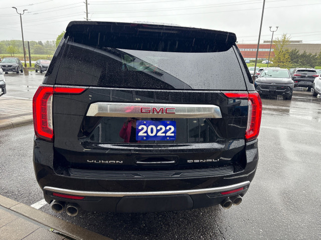 2022 GMC Yukon Denali Denali 4WD + Power Boards + Max Tow Pkg... in Cars & Trucks in Oshawa / Durham Region - Image 4