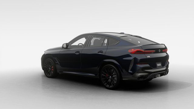 2025 BMW X6 M60i xDrive in Cars & Trucks in Laval / North Shore - Image 2