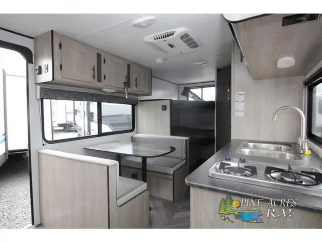 2023 Heartland Prowler 172BHX in Travel Trailers & Campers in Truro - Image 11