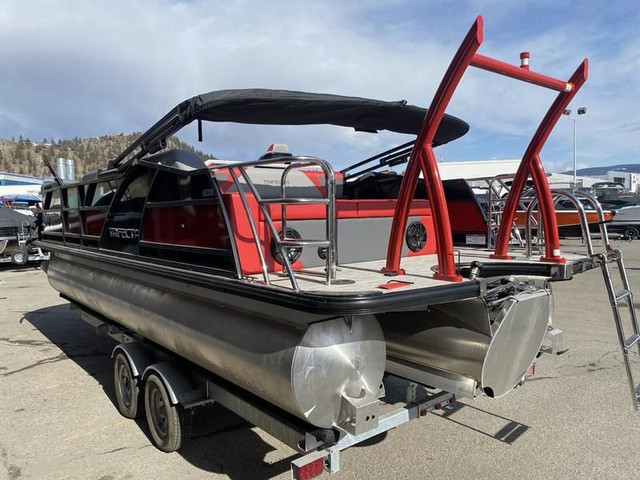 2023 Trifecta 23SB2 SS 3.0 Pontoon Boat in Powerboats & Motorboats in Edmonton - Image 3