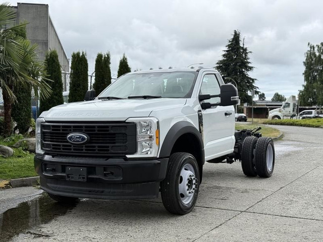 2023 ford F-450 SD Super Duty XL Regular Cab 145wb Cab and Chass in Heavy Equipment in Richmond - Image 4