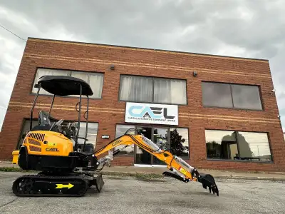 Finance Available: Brand new 1.5 ton Excavator with B&S engine, hydraulic thumb, side controls at LO...