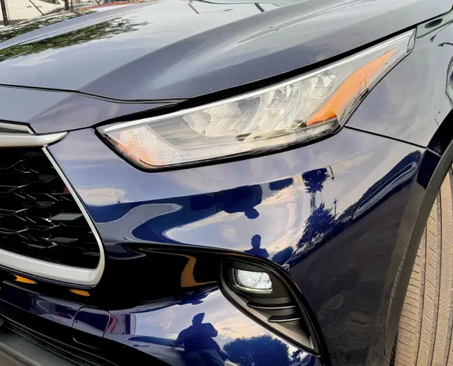 2020 Toyota Highlander XLE AWD|8 PASS|SUNROOF|LEATHER| in Cars & Trucks in City of Toronto - Image 37