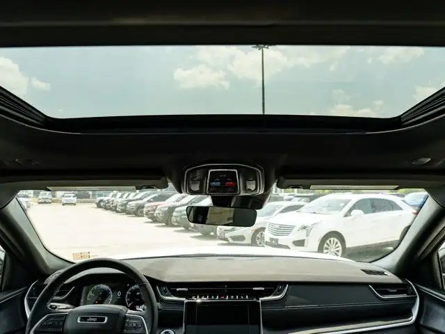 2025 Jeep Grand Cherokee L Altitude dans Autos et camions dans Barrie - Image 30