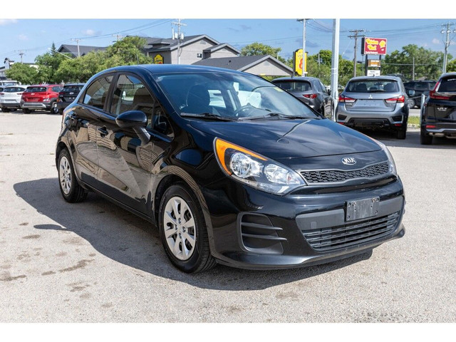 2017 Kia Rio HATCH BACK | HEATED SEATS | RADIO | MANITOBA CAR! in Cars & Trucks in Winnipeg - Image 2