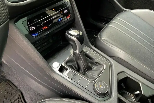 2022 Volkswagen Tiguan COMFORTLINE R-L AWD in Cars & Trucks in Strathcona County - Image 16