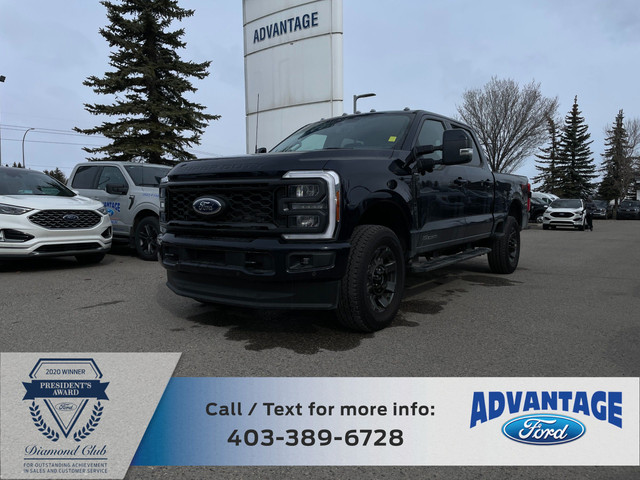 2023 Ford F-350 Lariat EXTREMELY LOW KM'S, Lariat Ultimate Pa... in Cars & Trucks in Calgary