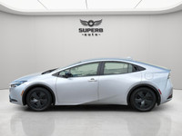 2023 Toyota Prius Prime SE Plug-In Hybrid No Accident Clean Carfax takes eco-driving to new heights... (image 3)