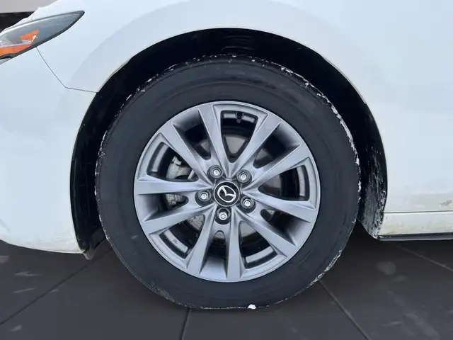 2021 Mazda Mazda3 GS Auto FWD dans Autos et camions dans Calgary - Image 17