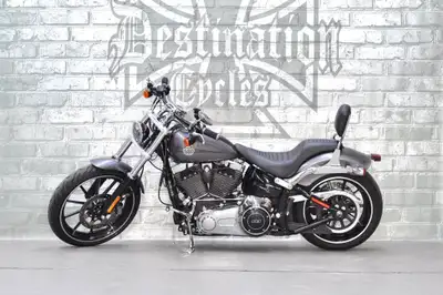 2015 Harley-Davidson Breakout FXSB for sale! This one has some nice upgrades done to it like a Musta...