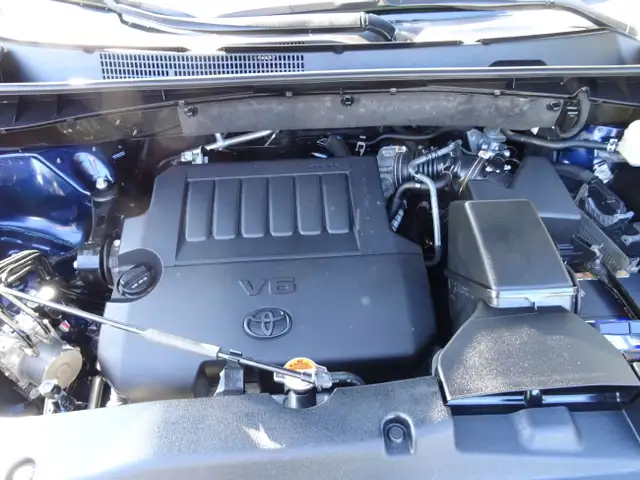 2016 Toyota Highlander Limited in Cars & Trucks in City of Toronto - Image 24