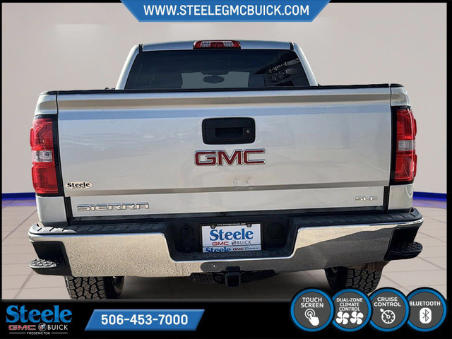 2018 GMC Sierra 1500 SLE in Cars & Trucks in Fredericton - Image 3