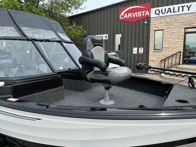 2022 Crestliner 1850 Fish Hawk 150HP MERC/TRAILER INC - 43 HRS in Powerboats & Motorboats in Winnipeg - Image 11