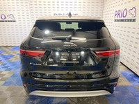 Certified Navigation All Wheel Drive Rear-View Camera 360 Camera Parking Sensors ECO Start Power Lif... (image 3)