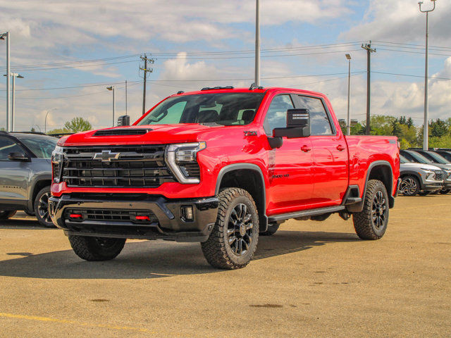 2025 Chevrolet Silverado 3500HD LT in Cars & Trucks in Edmonton - Image 4