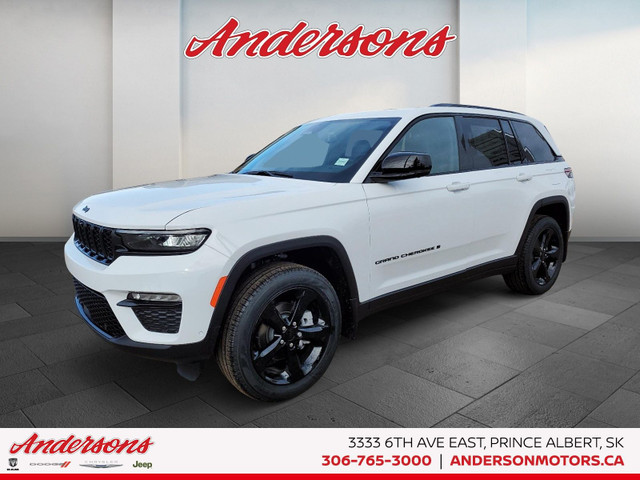 2025 Jeep Grand Cherokee LIMITED Black Appearance / Sunroof / Al in Cars & Trucks in Prince Albert