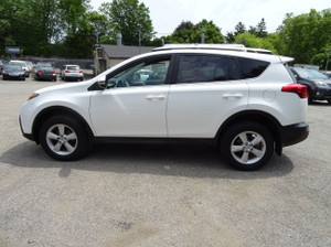 2014 Toyota RAV 4 LE