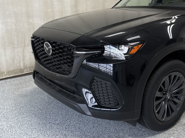 2025 Mazda CX-70 MHEV GS-L AWD in Cars & Trucks in Strathcona County - Image 3