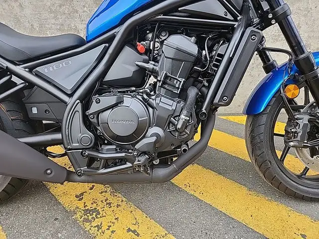 2024 Honda Rebel 1100 ABS in Street, Cruisers & Choppers in Calgary - Image 4