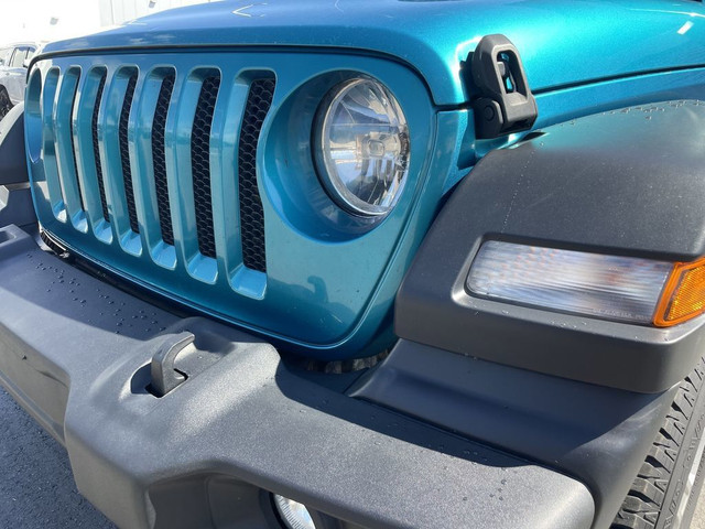 2019 Jeep Wrangler Unlimited Sport in Cars & Trucks in Calgary - Image 3