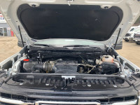 Sierra 3500HD 4WD Crew Cab 172" SLE, 18" Aluminum Wheels, 6.6L V8 Gasoline Engine, 10-Speed Automati... (image 9)