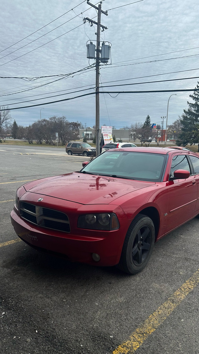 2010 Dodge Charger SXT in Cars & Trucks in City of Montréal