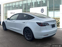 Delivers 131 Highway MPG and 147 City MPG! This Tesla Model 3 boasts a Electric engine powering this... (image 2)