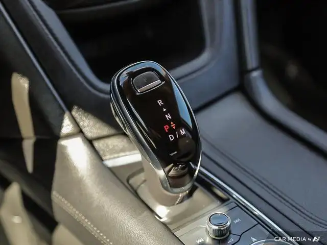 2021 Cadillac XT5 AWD Premium Luxury | No Accidents | Beige in Cars & Trucks in Calgary - Image 28