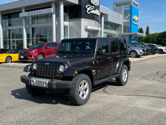 2013 Jeep Wrangler Unlimited in Cars & Trucks in Oakville / Halton Region