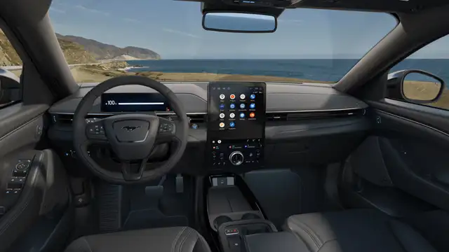 2025 Ford Mustang Mach-E PREMIUM | MOBILE PWR CORD | BLUECRUISE  dans Autos et camions dans Calgary - Image 8