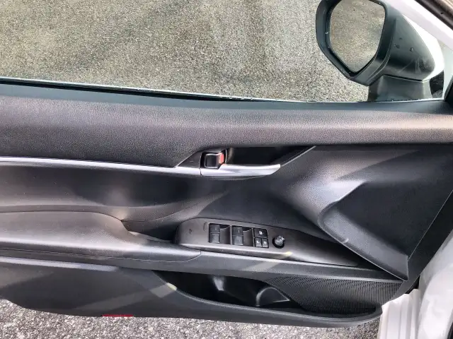 2023 Toyota Camry SE SOFTEX/FABRIC, BK.CAM, HTD. SEATS & STEE... in Cars & Trucks in Ottawa - Image 14